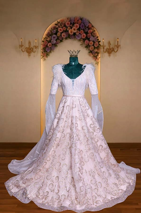Couture Reception Bridal
Gown.
